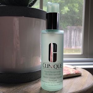 Clinique face wash